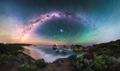 سیری در آیاتی از سوره ملک به روایت تصویر